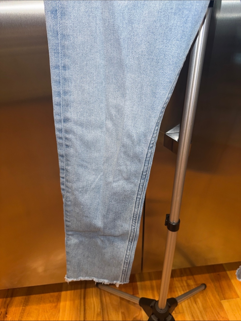 Urban Outfitters BDG Light Wash Women’s Skinny Jeans - Classic Light Blue Denim - Picture 5 of 8